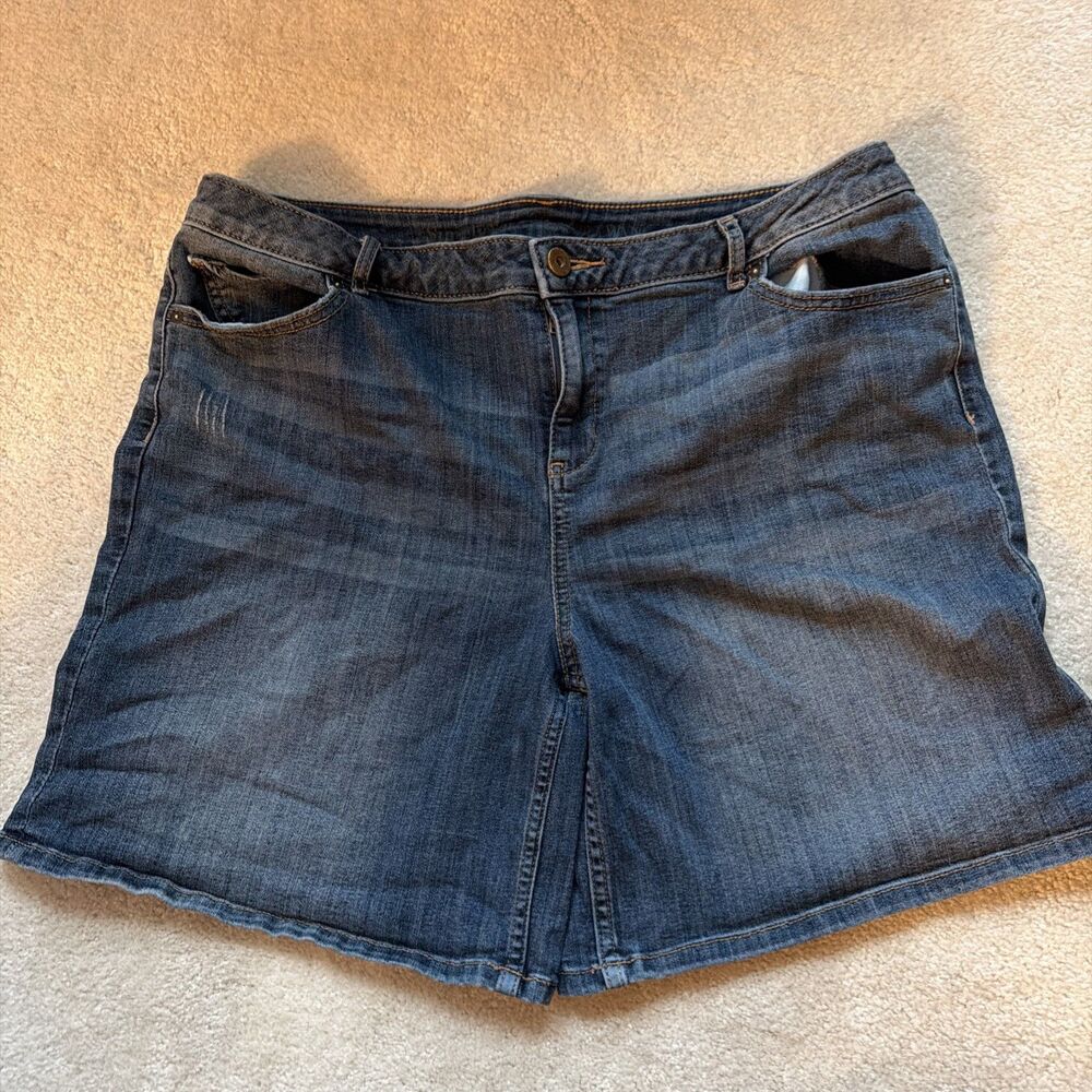Simply Vera Wang Womens Jean Blue Shorts Size 16